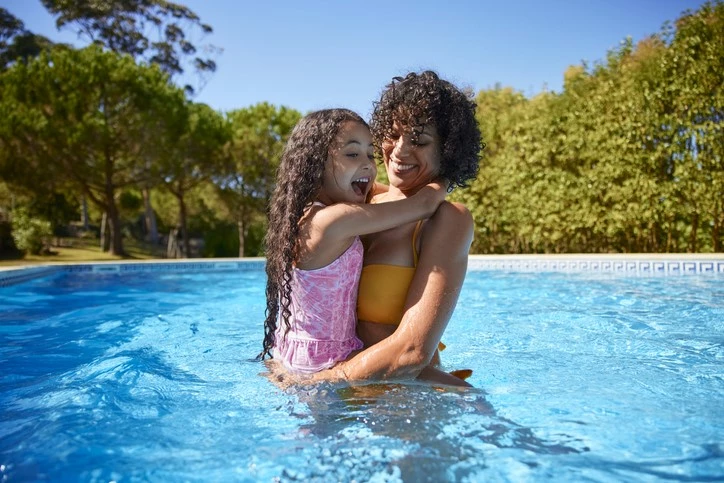Certification et qualification d’entreprises : professionnels de la piscine privée à usage familial Certification et qualification d’entreprises : professionnels de la piscine privée à usage familial